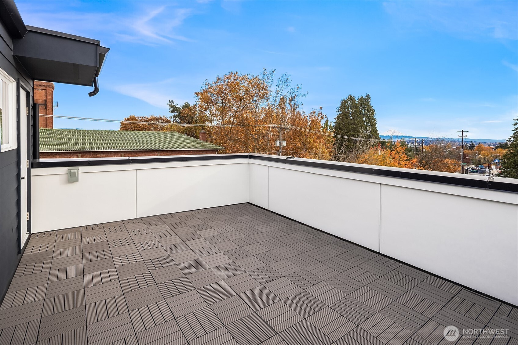 723 18th Avenue Seattle, WA 98122 - Photo 27 of 28