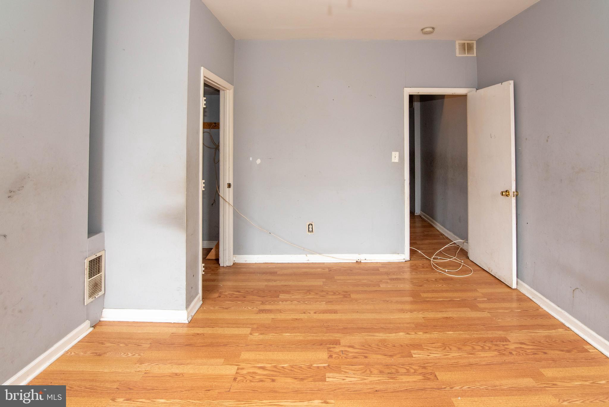 504 South Pulaski Street Baltimore, MD 21223 - Photo 16 of 34