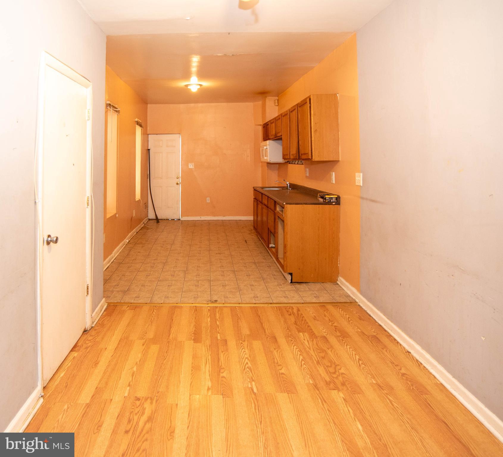 504 South Pulaski Street Baltimore, MD 21223 - Photo 8 of 34