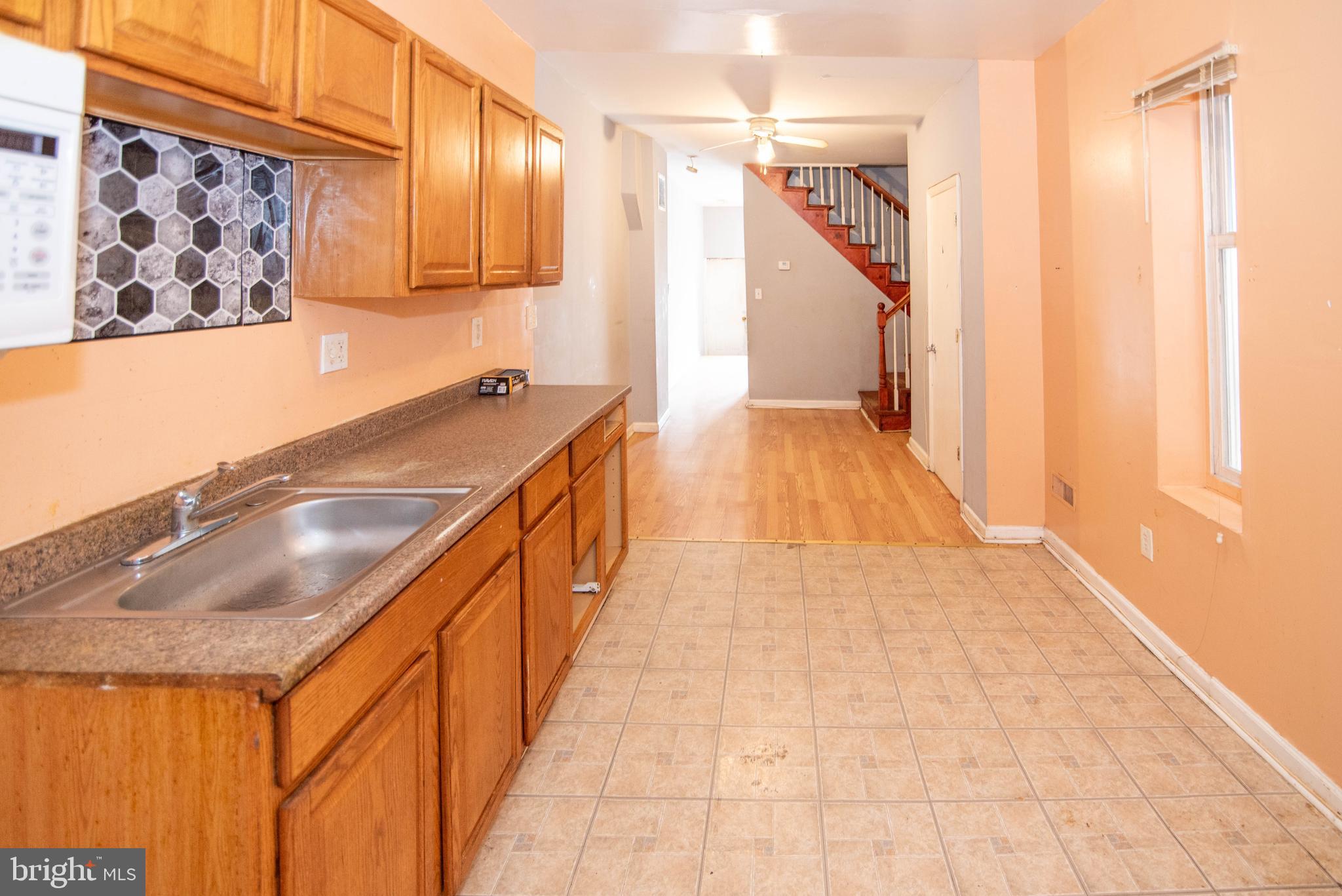 504 South Pulaski Street Baltimore, MD 21223 - Photo 10 of 34