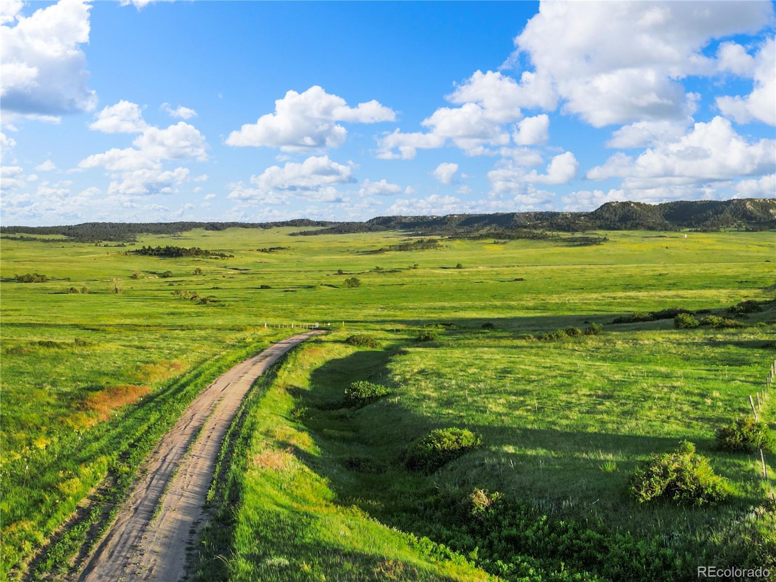 22 County Road 53 Elbert, CO 80106 - Photo 44 of 46 a view of an ocean from a balcony