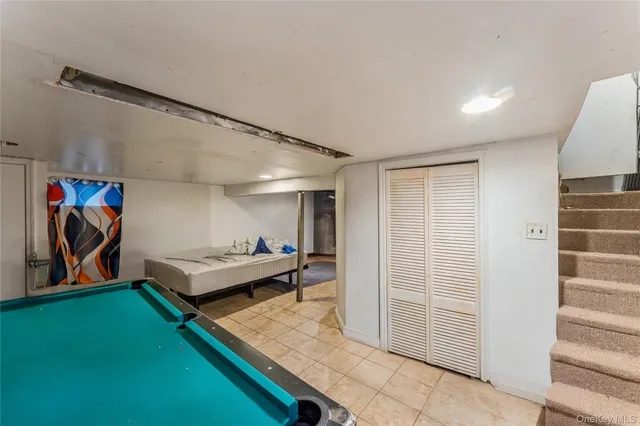 $649,000 | 194-31 114th Road | St. Albans