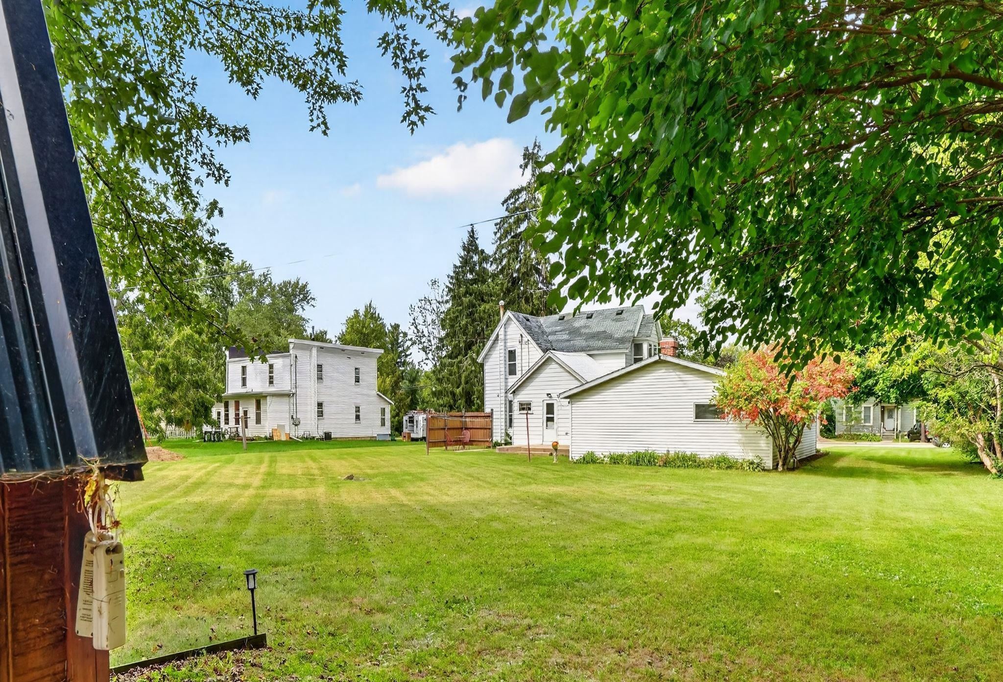 300 West Madison Street Spring Green, WI 53588 - Photo 10 of 44 Gallery Image 10