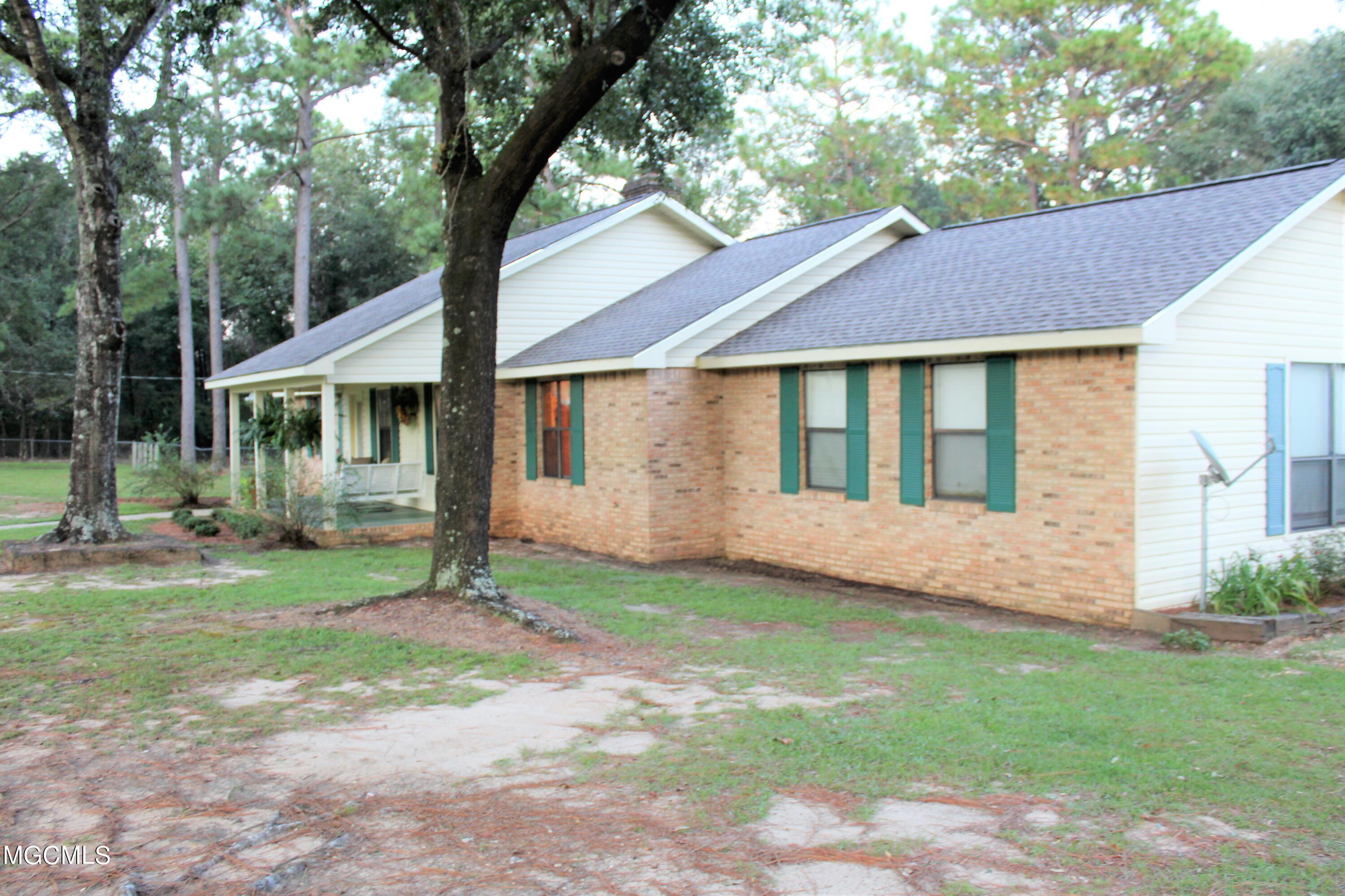 2228 Ernest Pipkins Road Lucedale, MS 39452 - Photo 4 of 56 4