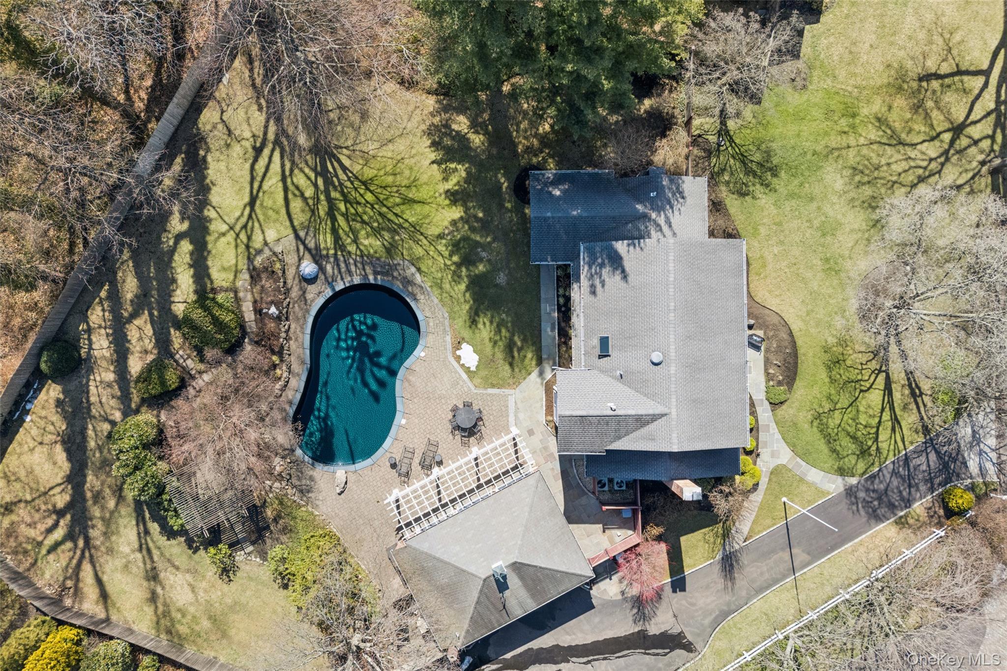 31 Fox Hunt Lane Cold Spring Harbor, NY 11724 - Photo 47 of 50