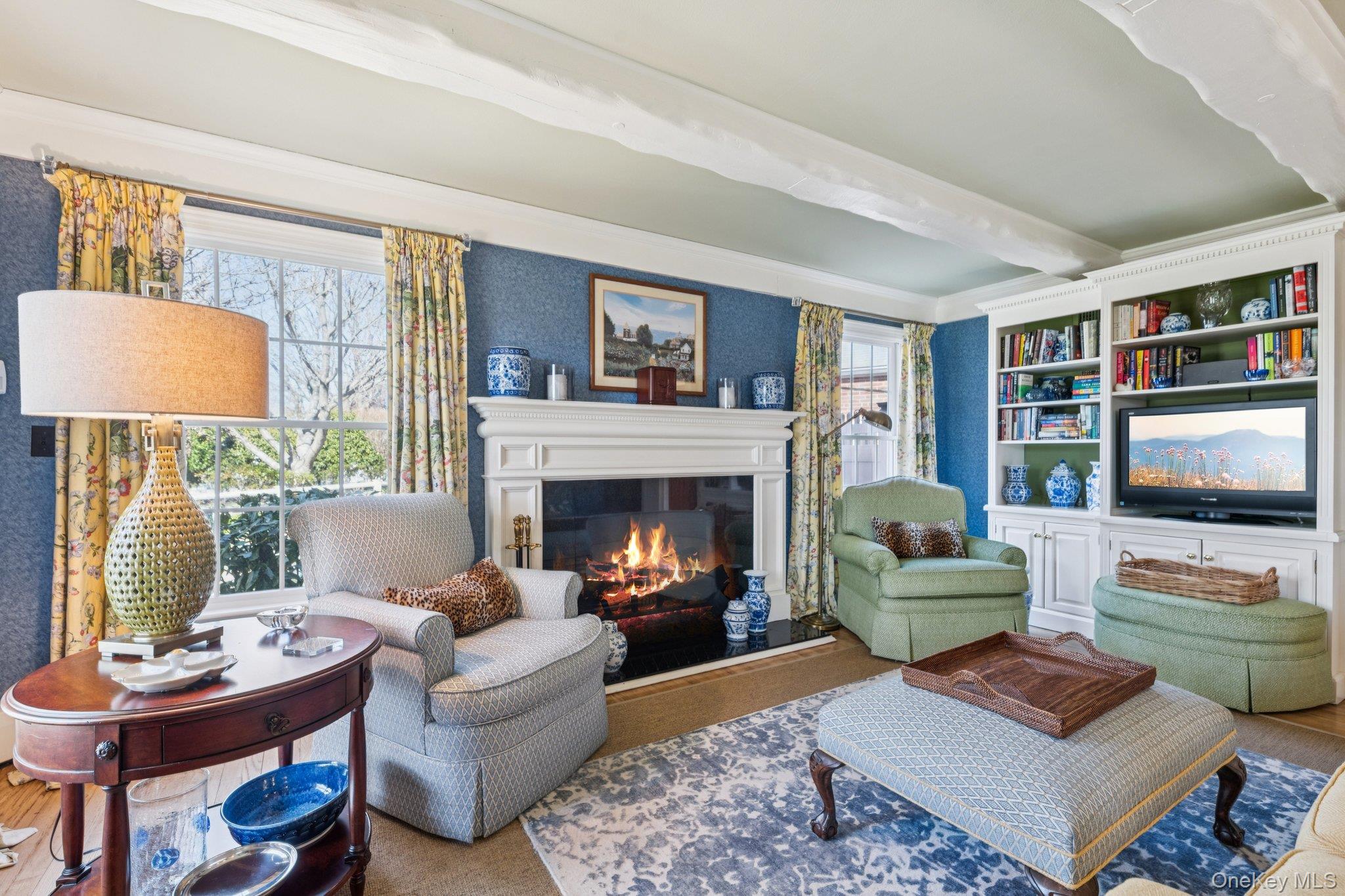 31 Fox Hunt Lane Cold Spring Harbor, NY 11724 - Photo 8 of 50