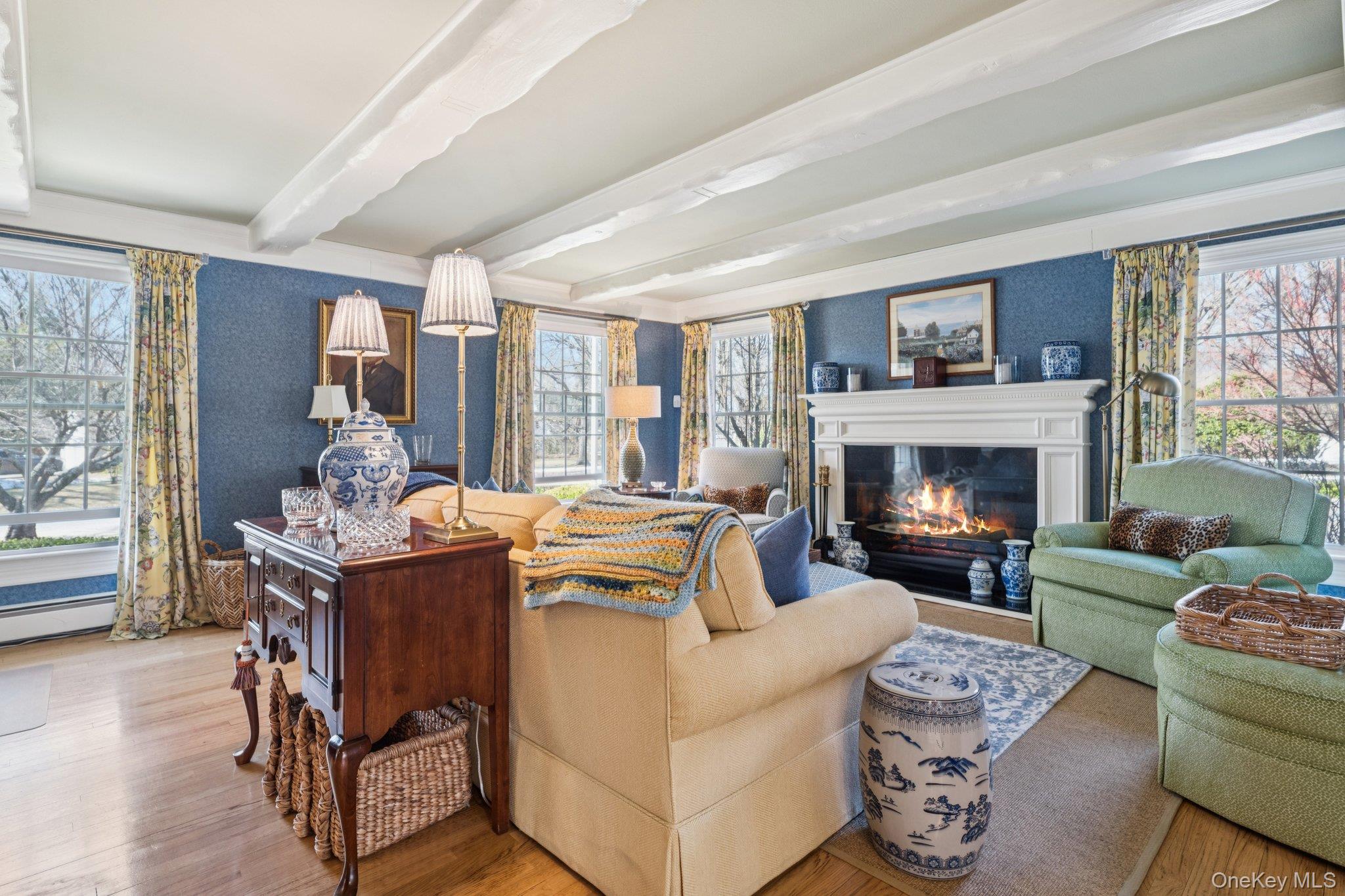 31 Fox Hunt Lane Cold Spring Harbor, NY 11724 - Photo 9 of 50