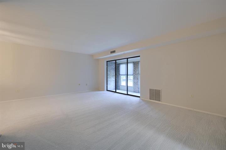 4 Valleybrook Drive Lancaster, PA 17601 - Photo 5 of 19 an empty room with windows