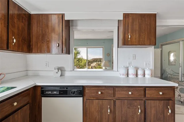 $525,000 | 2288 South Central Avenue, Flagler Beach, FL 32136