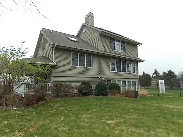 23582 Ridgemont Lane Elkhart, IN 46516 - Photo 4 of 25 Gallery Image 4