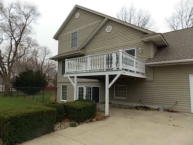23582 Ridgemont Lane Elkhart, IN 46516 - Photo 7 of 25 Gallery Image 7