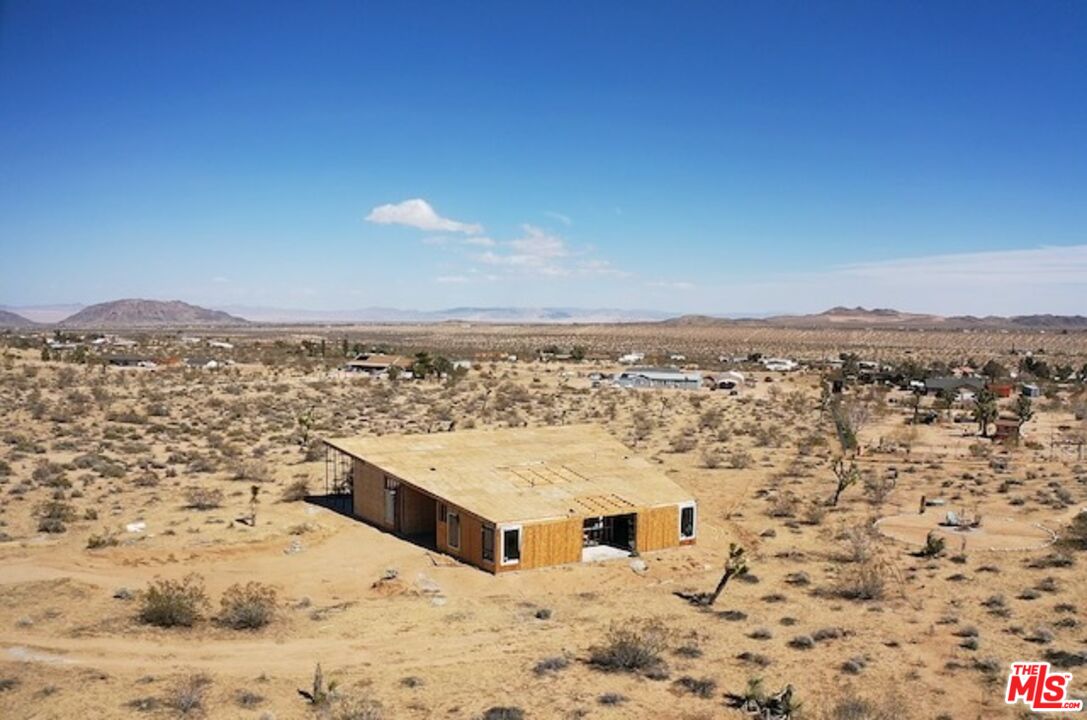 429 Ripon Avenue Yucca Valley, CA 92284 - Photo 11 of 20