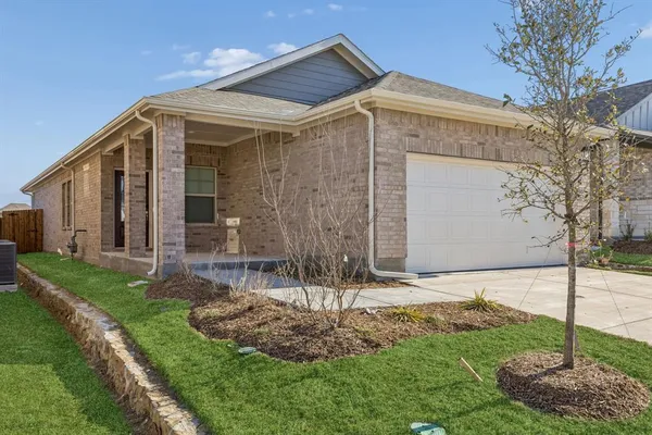 $1,995 | 805 Leavenworth Drive, McKinney, TX 75071