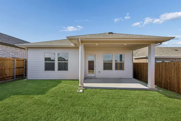 $1,995 | 805 Leavenworth Drive, McKinney, TX 75071