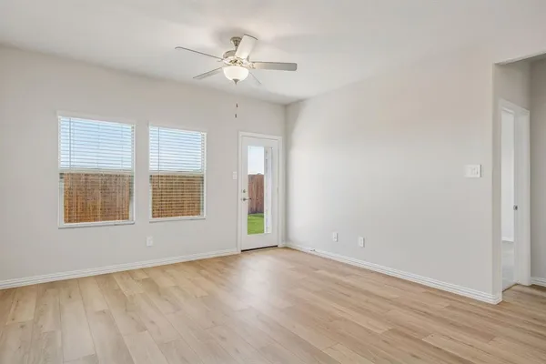 $1,995 | 805 Leavenworth Drive, McKinney, TX 75071