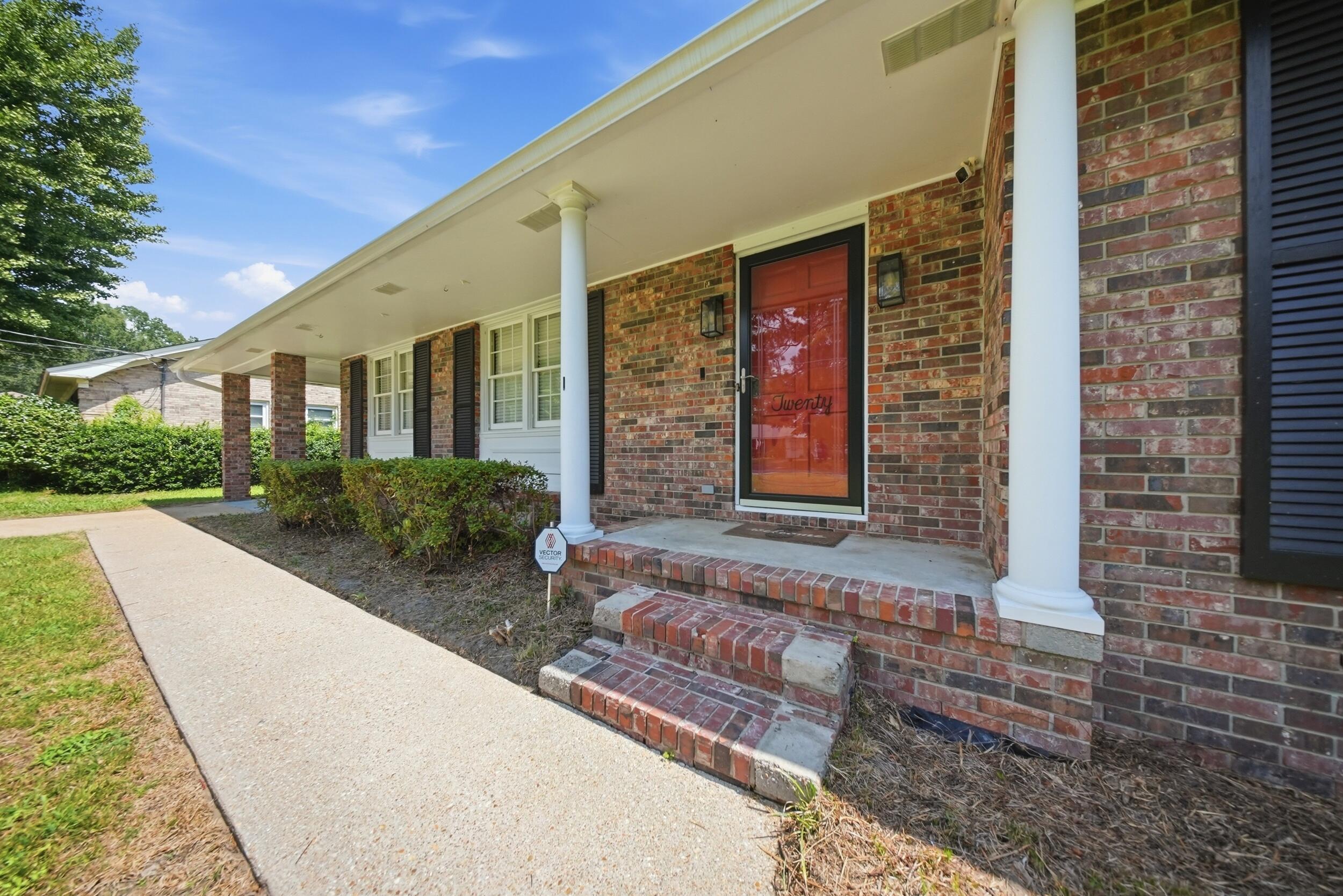 20 Snowden Street Sumter, SC 29150 - Photo 3 of 26 4_dsc04424