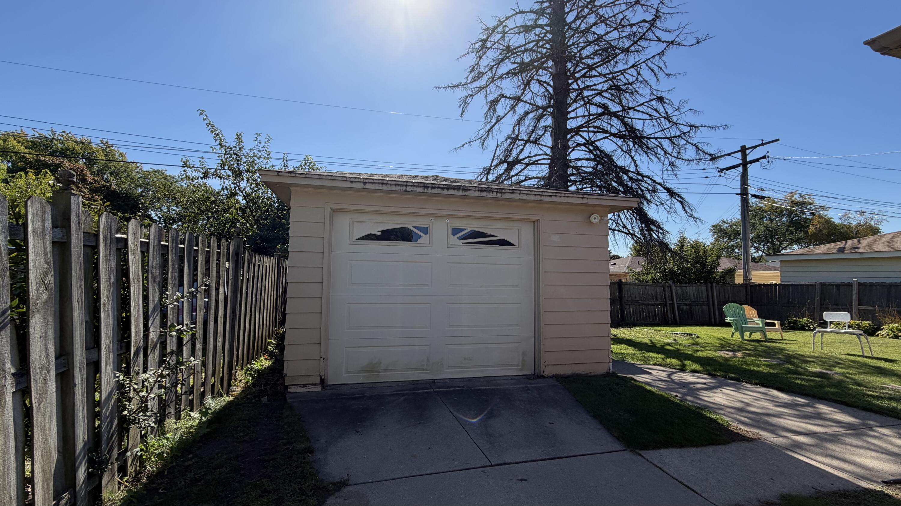 827 Coronada Drive Racine, WI 53402 - Photo 17 of 17 IMG_9741