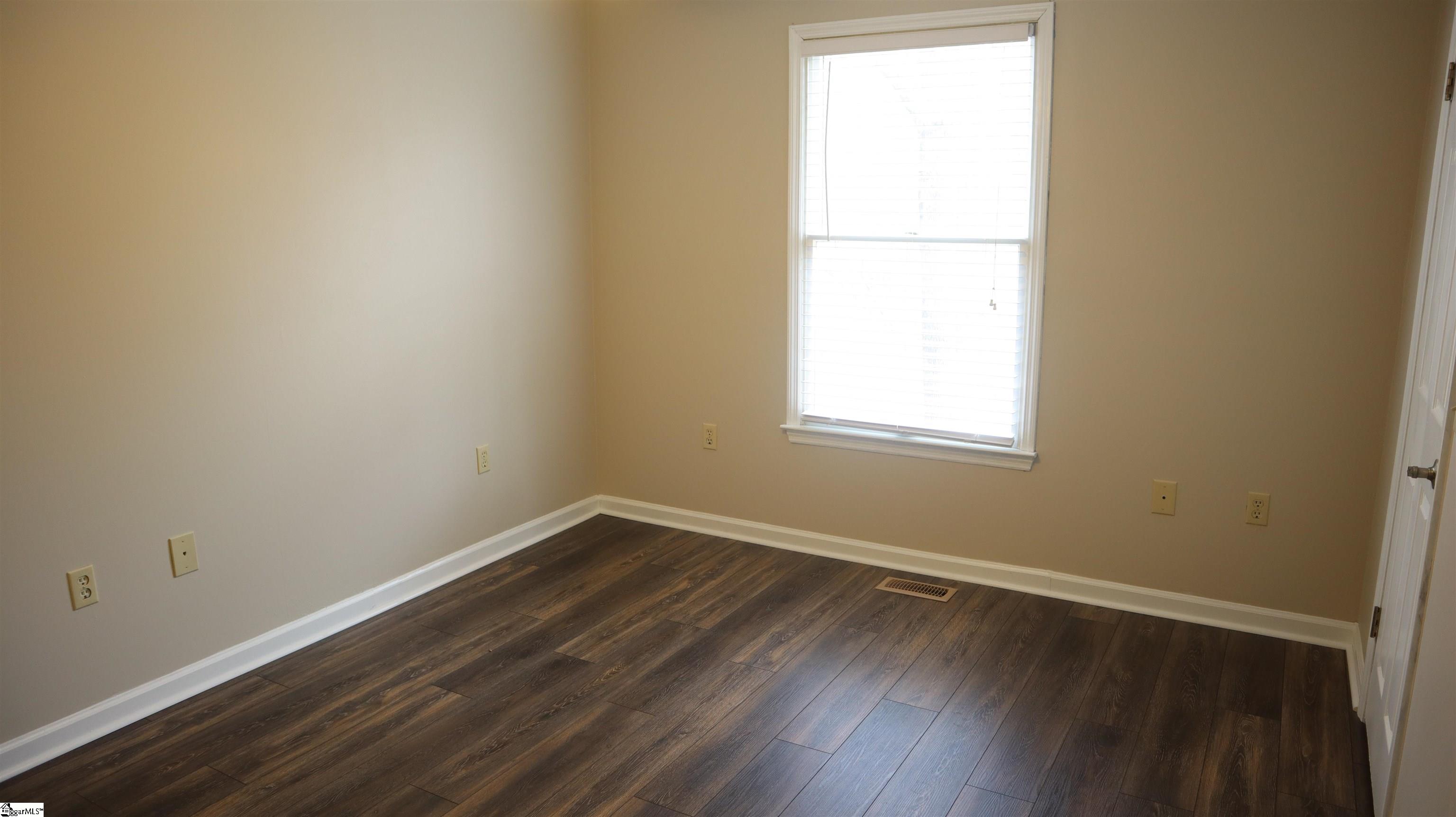 205 Ragsdale Road Greenville, SC 29611 - Photo 12 of 33 Gallery Image 12