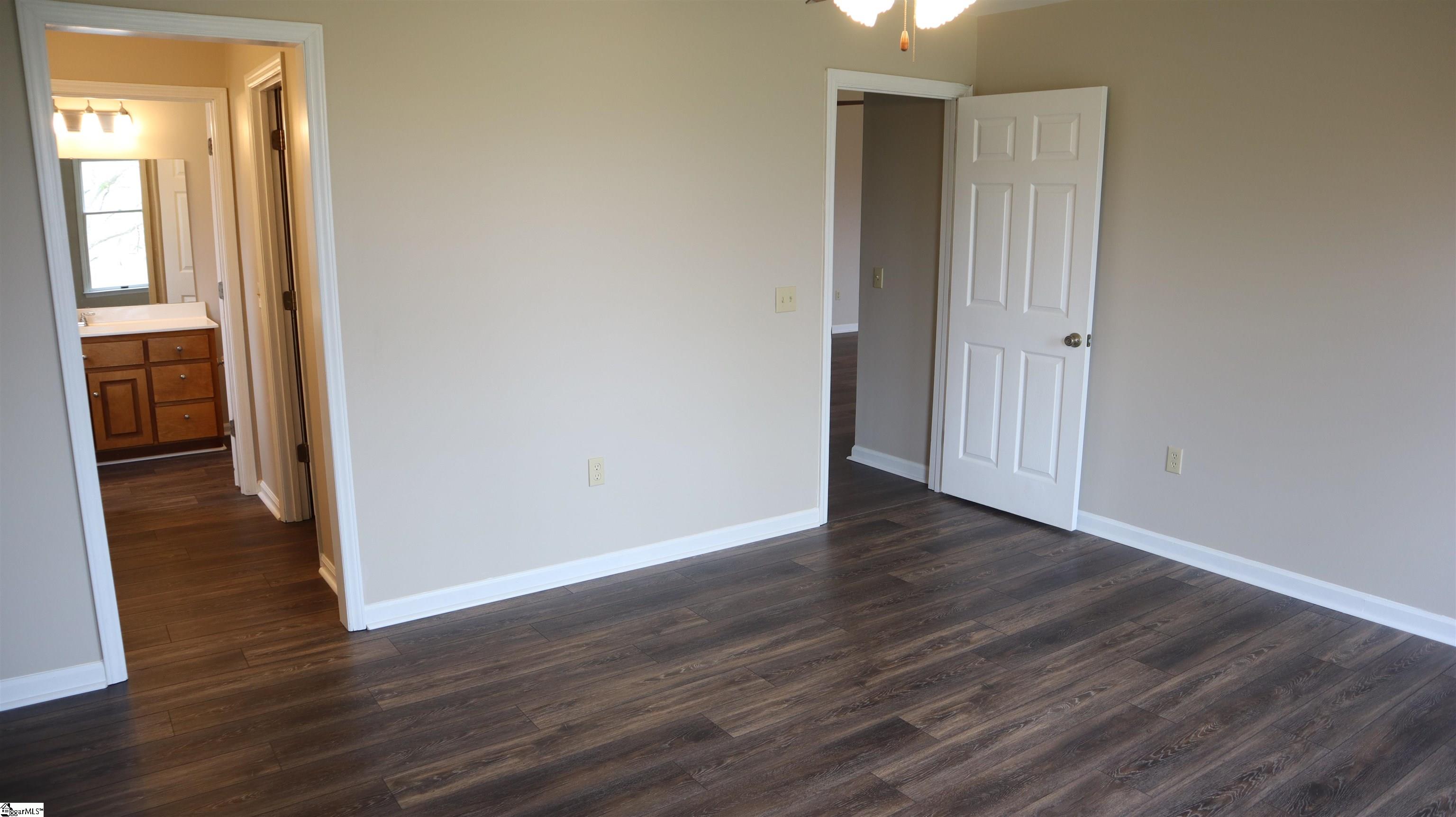 205 Ragsdale Road Greenville, SC 29611 - Photo 15 of 33 Gallery Image 15