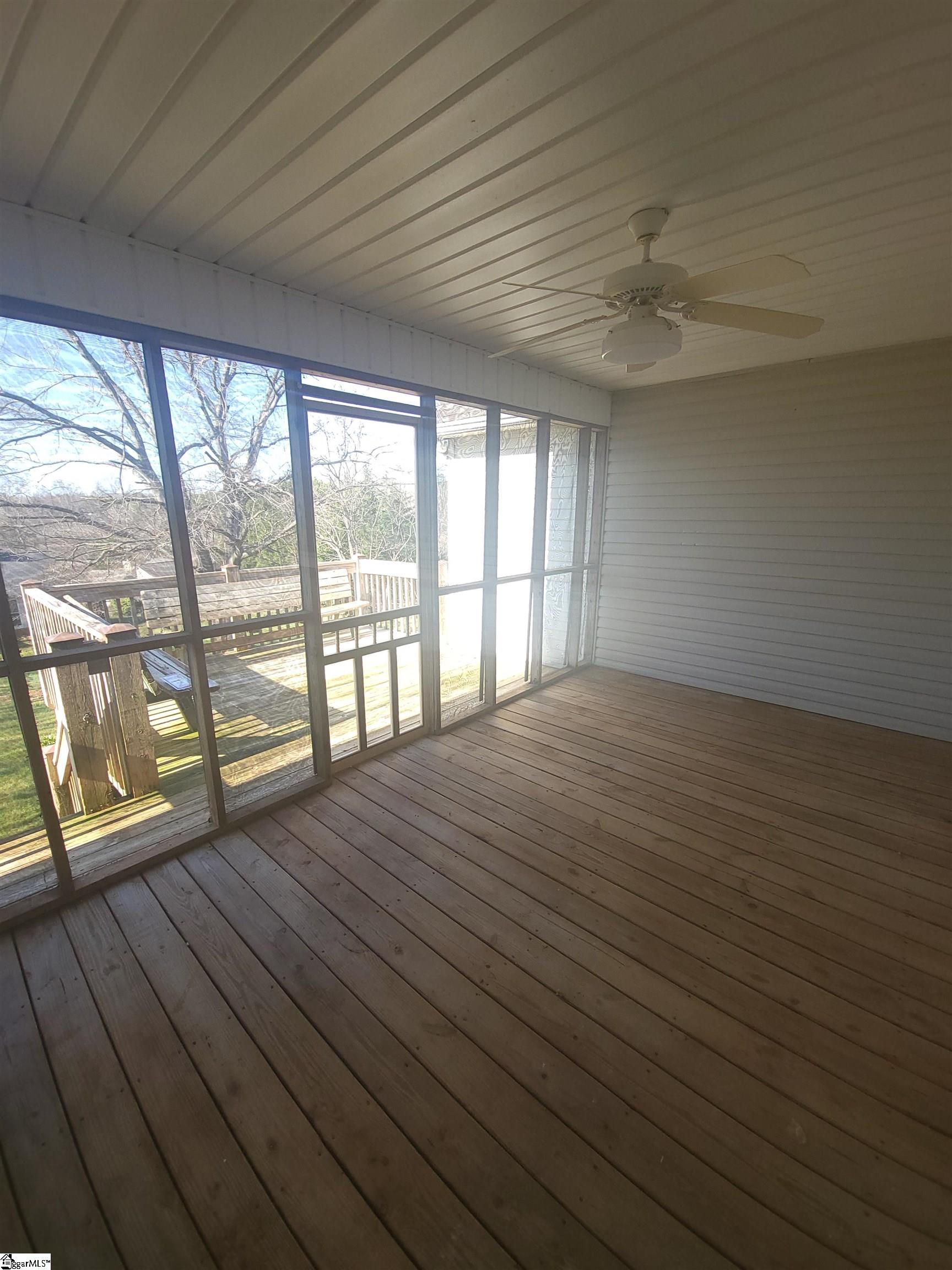 205 Ragsdale Road Greenville, SC 29611 - Photo 18 of 33 Gallery Image 18