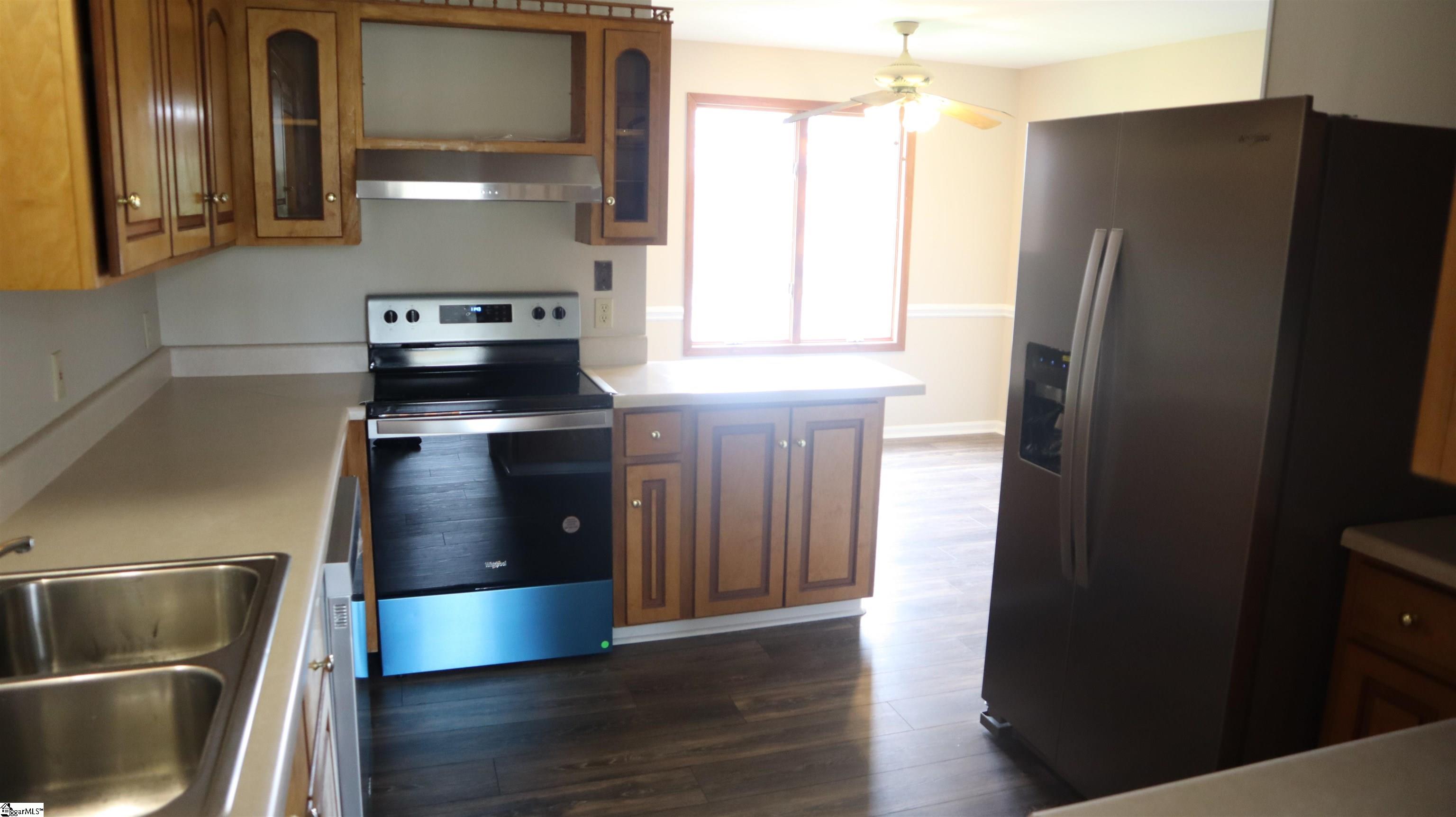 205 Ragsdale Road Greenville, SC 29611 - Photo 8 of 33 Gallery Image 8