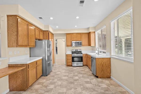 $685,000 | 2153 Cain Court, Tracy, CA 95376