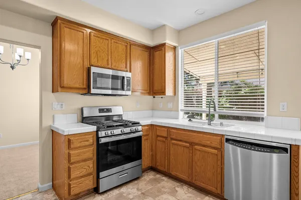 $685,000 | 2153 Cain Court, Tracy, CA 95376