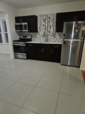 a view of a black and white wall