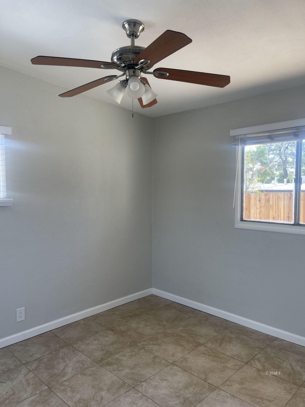 244 Oasis Drive Ridgecrest, CA 93555 - Photo 10 of 19 Gallery Image 10