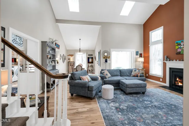 $458,700 | 356 Weymouth Close, Pittsboro, NC 27312