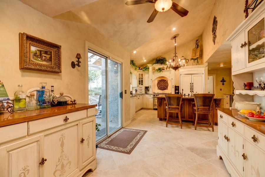 1923 Meiners Road Ojai, CA 93023 - Photo 18 of 52 1923 Meiners Road Ojai Home for Sale (17