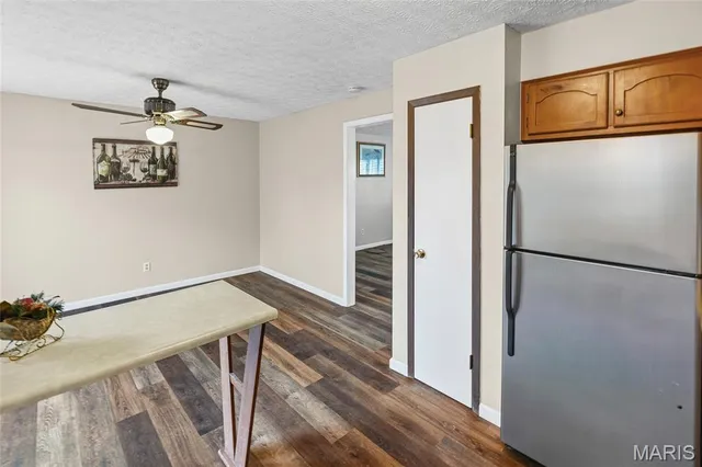 $295,900 | 232 Sherwood Drive, Glen Carbon, IL 62034