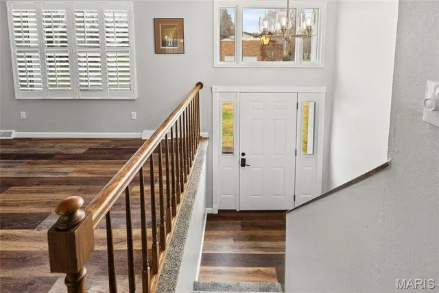 $295,900 | 232 Sherwood Drive, Glen Carbon, IL 62034