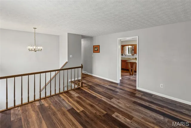 $295,900 | 232 Sherwood Drive, Glen Carbon, IL 62034