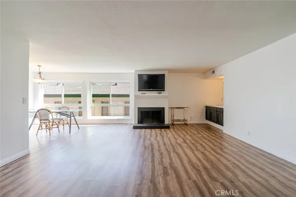 $2,795 | 13543 Moorpark Street, Unit 7, Sherman Oaks, CA 91423