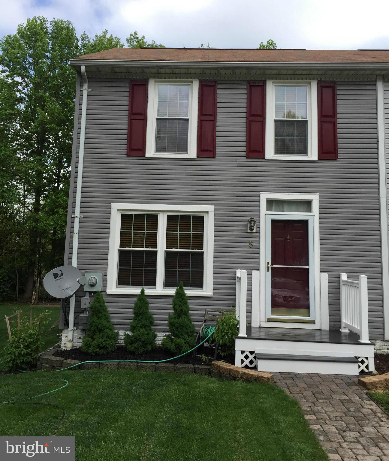 5 Rouzer Court Thurmont, MD 21788 - Photo 1 of 2 Exterior (Front)