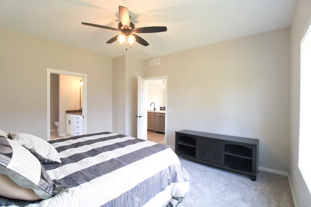 $459,900 | 858 Bucknell Lane Southeast, Stewartville, MN 55976