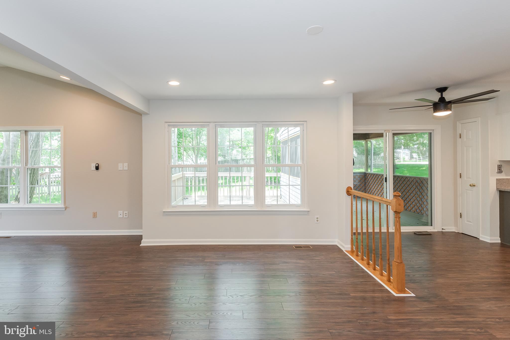 6725 Hunter Road Elkridge, MD 21075 - Photo 14 of 37 Breakfast Area