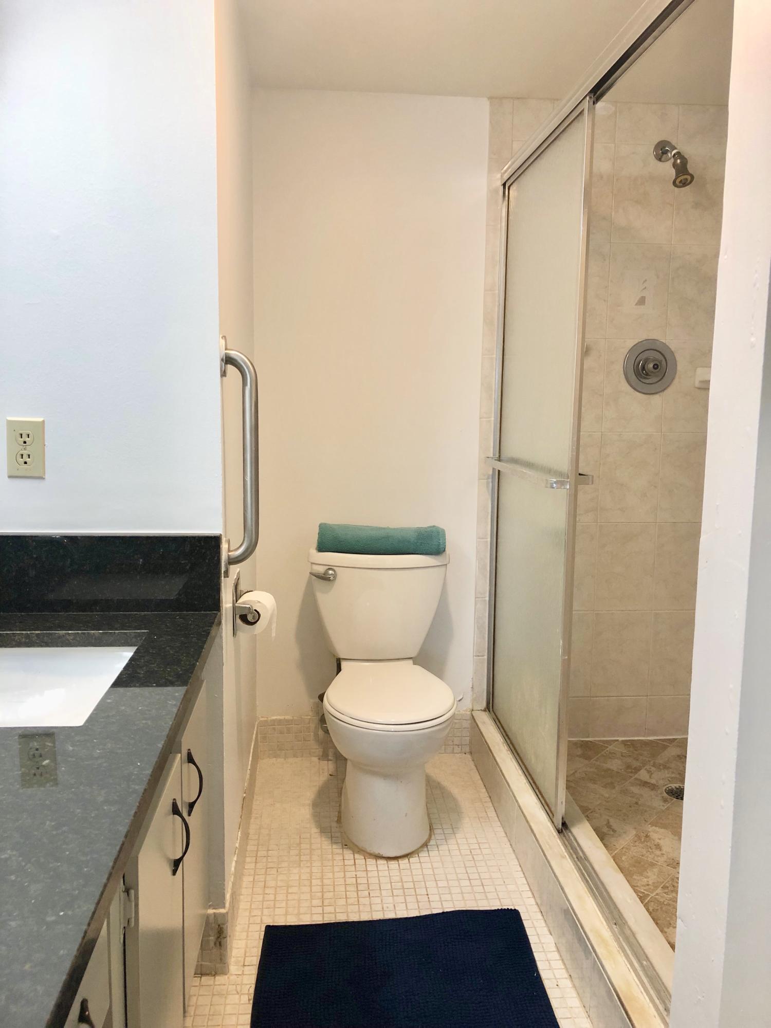 1078 Yarmouth C Boca Raton, FL 33434 - Photo 11 of 19 IMG_2509