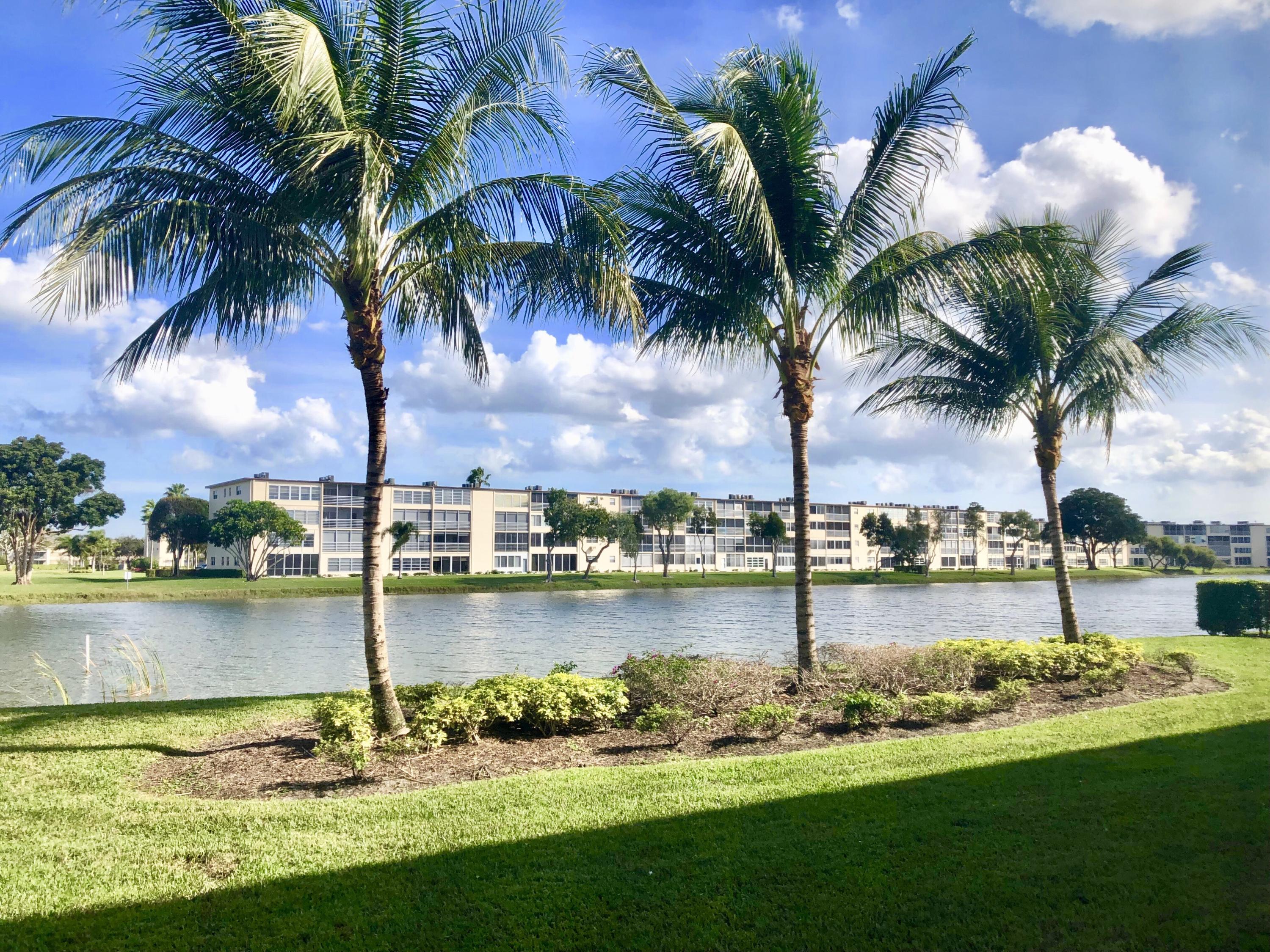 1078 Yarmouth C Boca Raton, FL 33434 - Photo 15 of 19 view from patio