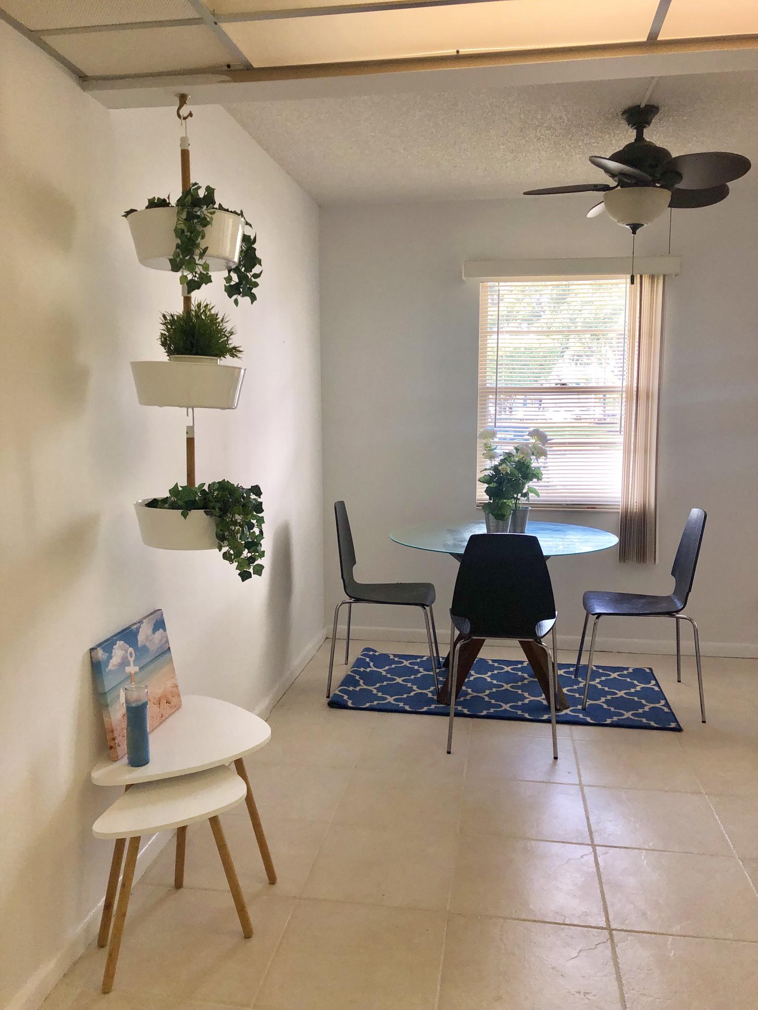 1078 Yarmouth C Boca Raton, FL 33434 - Photo 5 of 19 IMG_2494