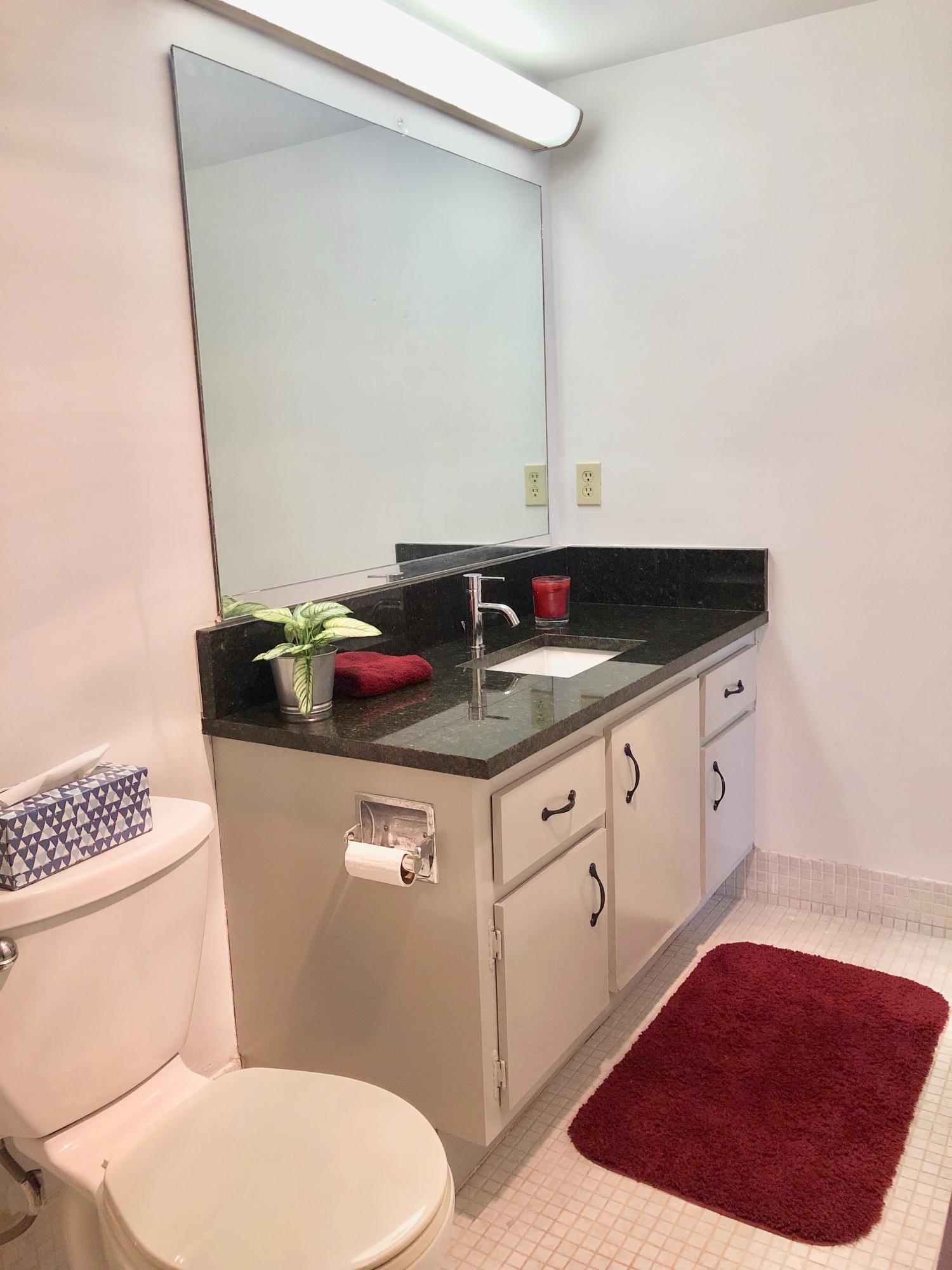 1078 Yarmouth C Boca Raton, FL 33434 - Photo 10 of 19 IMG_2505