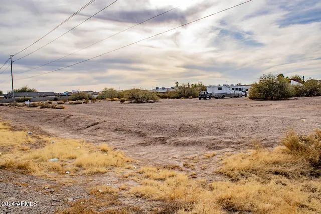 a view of an ocean beach