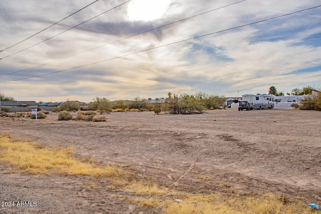 $360,000 | 15562 South Sunland Gin Road, Unit 933 & 934, Arizona City, AZ 85123