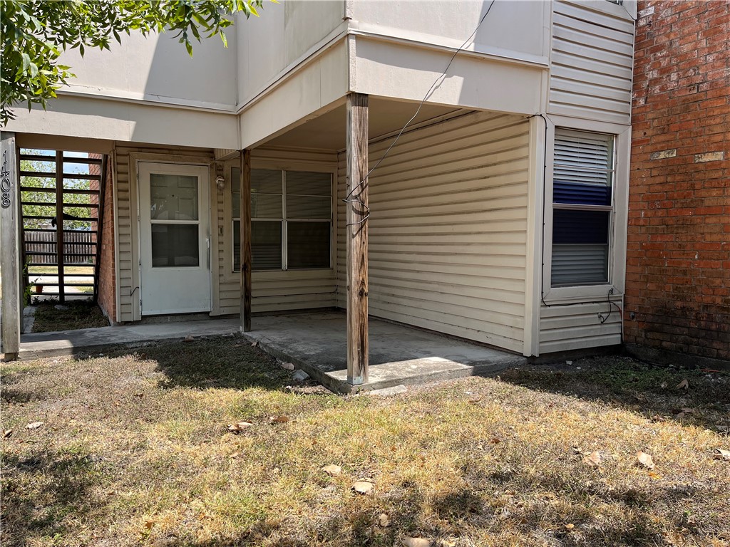 1408 Moore Avenue, Unit B Portland, TX 78374 - Photo 2 of 27