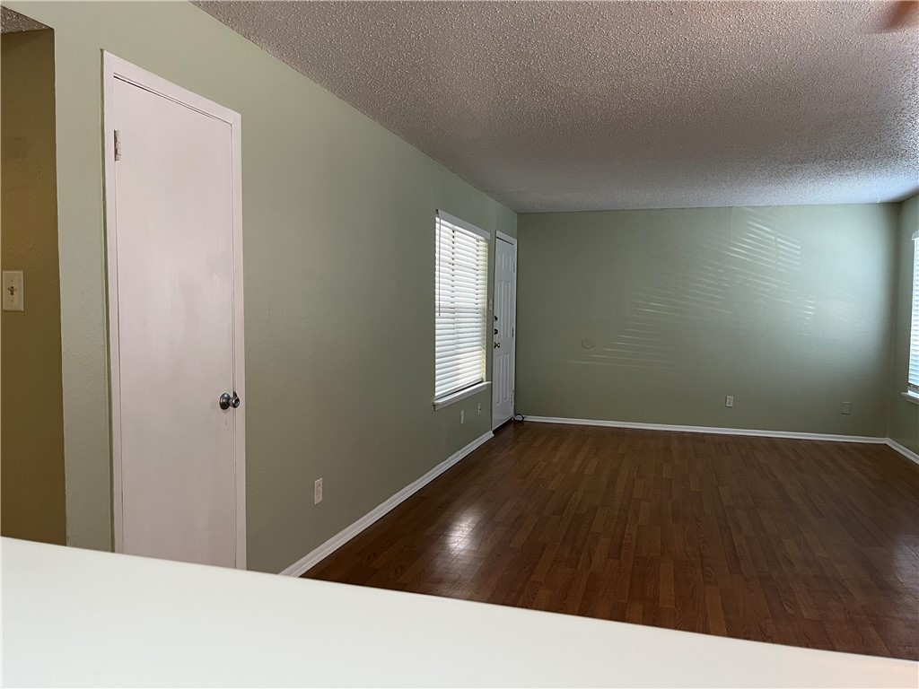 1408 Moore Avenue, Unit B Portland, TX 78374 - Photo 24 of 27