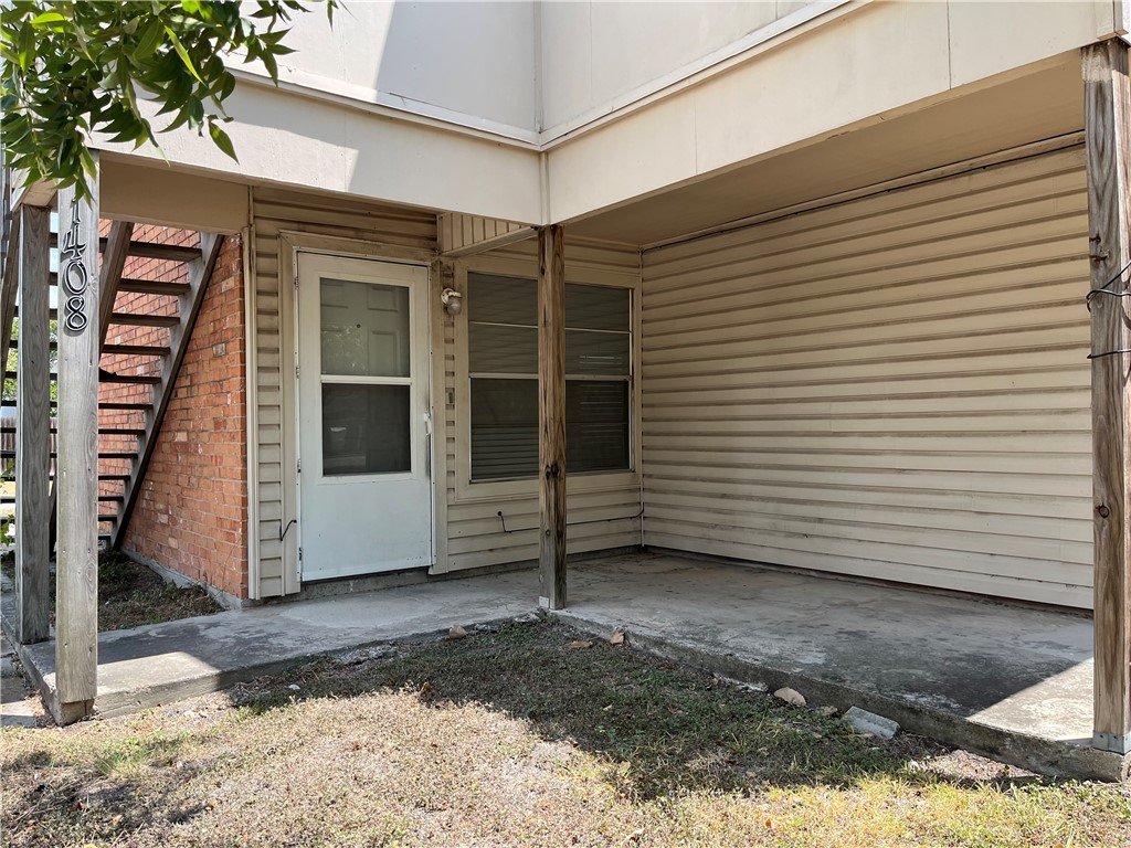 1408 Moore Avenue, Unit B Portland, TX 78374 - Photo 3 of 27