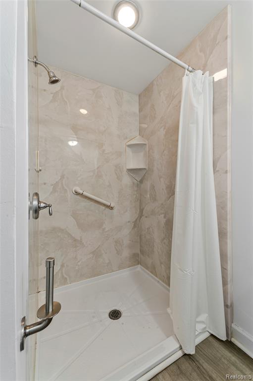 2075 Derby Road Troy, MI 48084 - Photo 43 of 62 Gallery Image 43