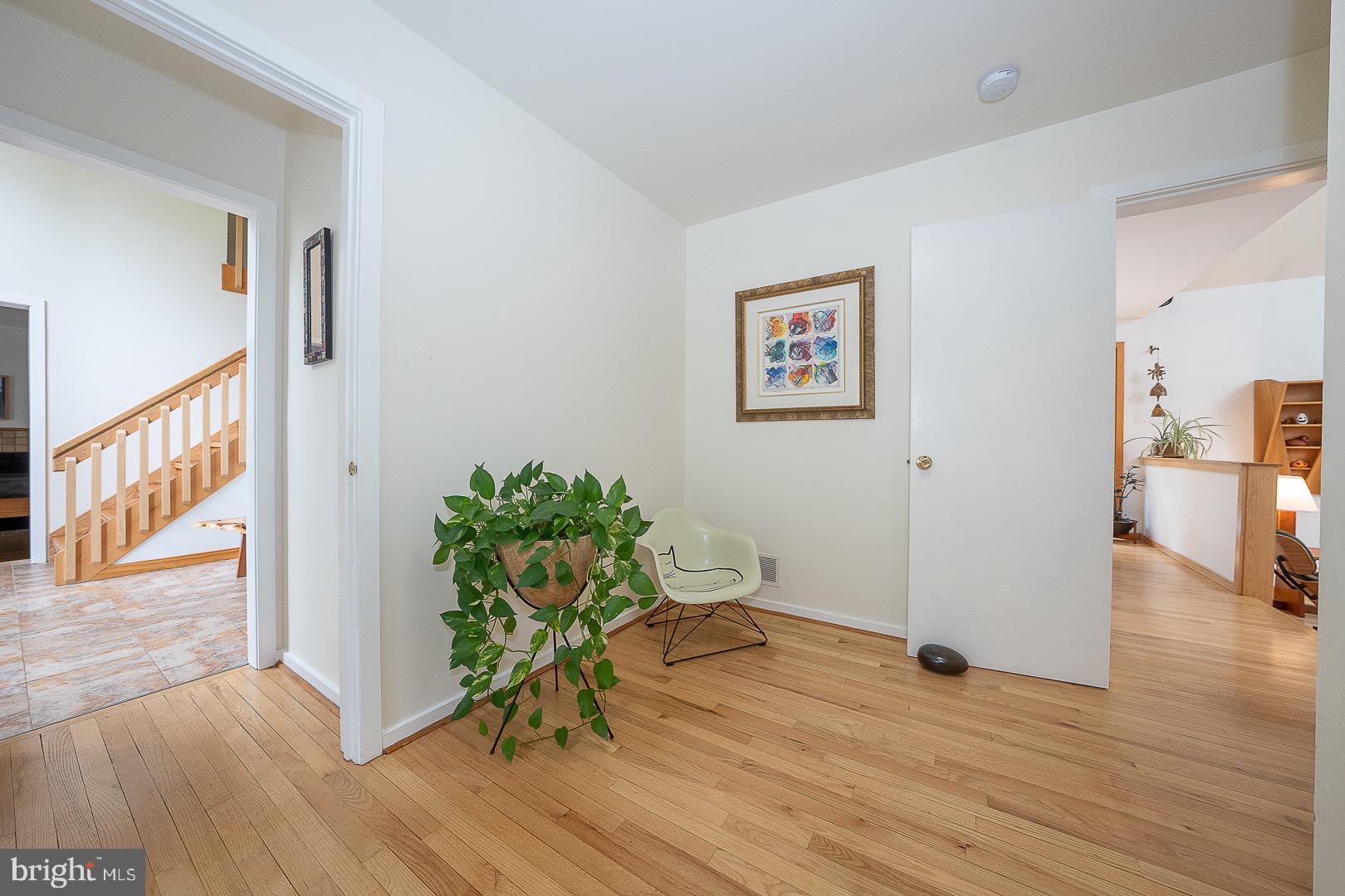 820 Weadley Road Radnor, PA 19087 - Photo 19 of 39 Mudroom off the Garage & Foyer