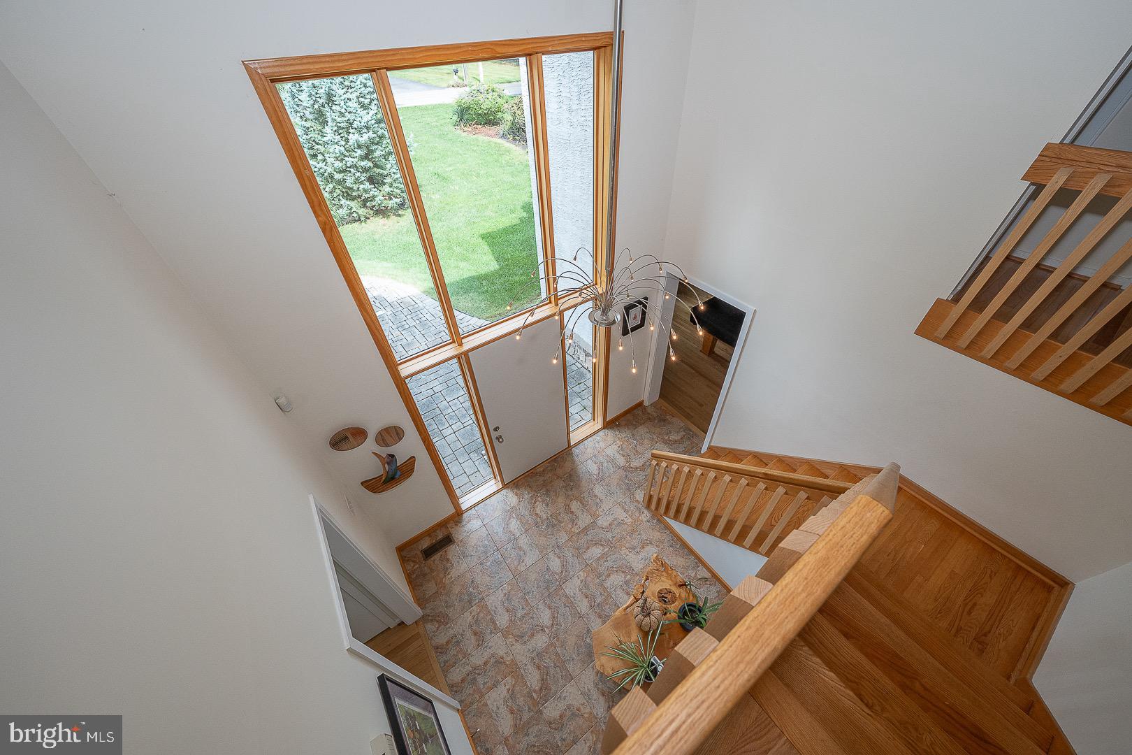 820 Weadley Road Radnor, PA 19087 - Photo 22 of 39 Two Story Front Entrance